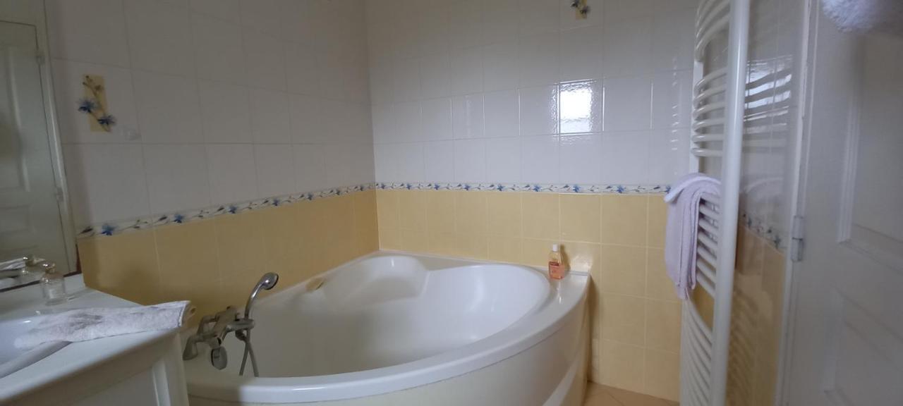 La Mesange Bleue Bed & Breakfast Ecuras Ngoại thất bức ảnh